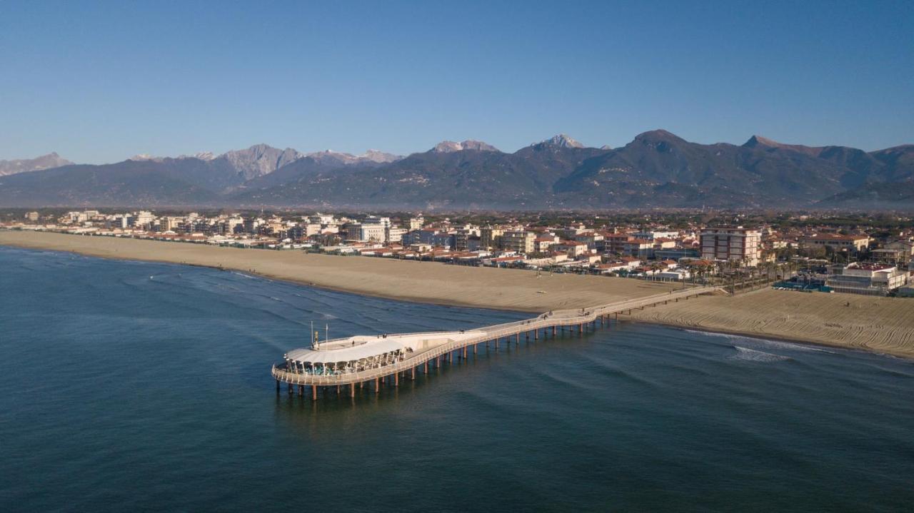 "Libeccio Apartment" Con Garage Privato Lido di Camaiore Exterior photo