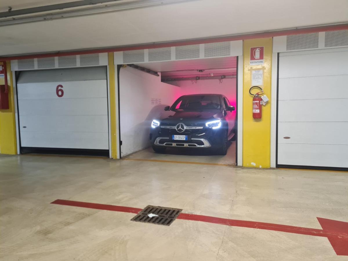 "Libeccio Apartment" Con Garage Privato Lido di Camaiore Exterior photo