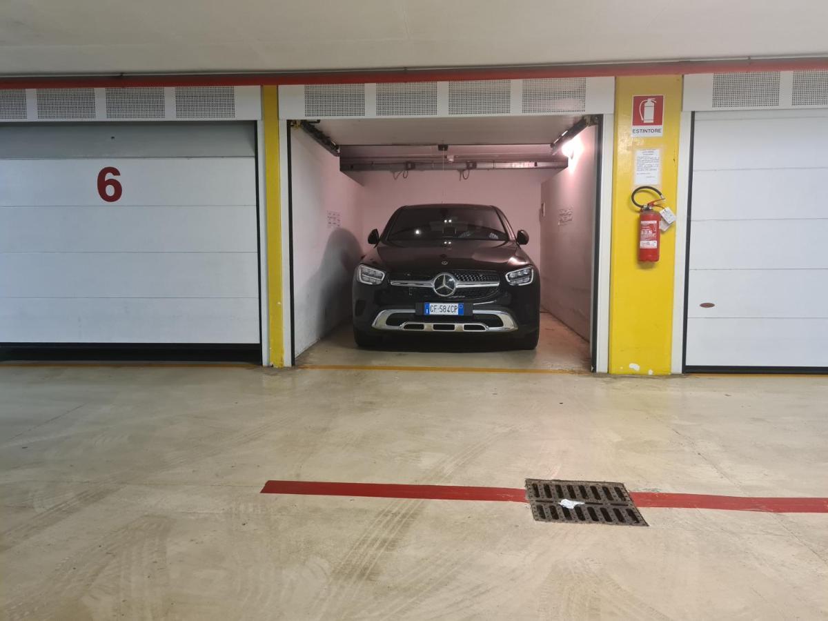 "Libeccio Apartment" Con Garage Privato Lido di Camaiore Exterior photo